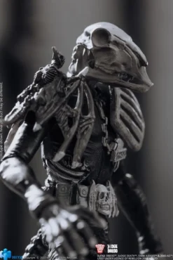 2000 AD Exquisite Mini Actionfigur 1/18 Black and White Judge Mortis