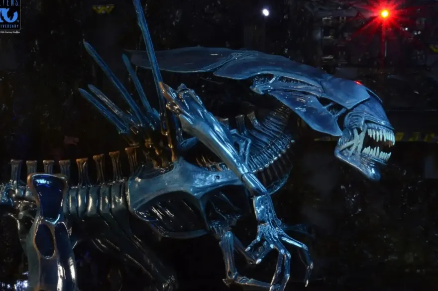Aliens 40th Anniversary Alien Queen Ultra Deluxe Actionfigur