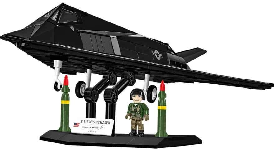 Armed Forces - Lockheed F-117 Nighthawk