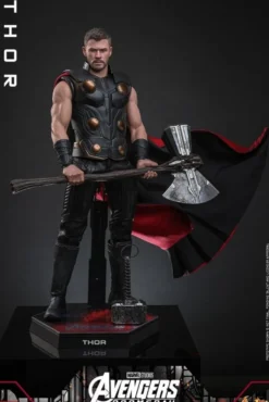 Avengers: Doomsday Movie Masterpiece Actionfigur 1/6 Thor 32 cm
