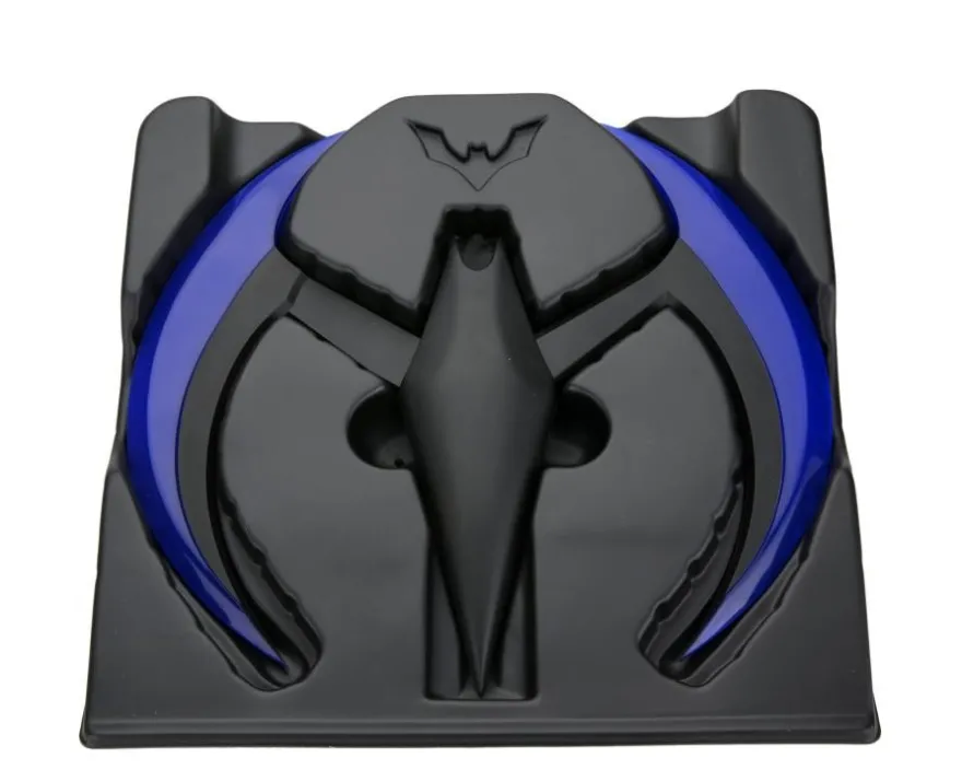 Batman Beyond Prop Replik 1/1 Batarang (Blue with Lights)