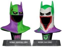 Batman DC Direct Mini-Replik 1/3 2er-Pack Batman Masken Hush & Knightfall (Jokerized) (Gold Label) 1
