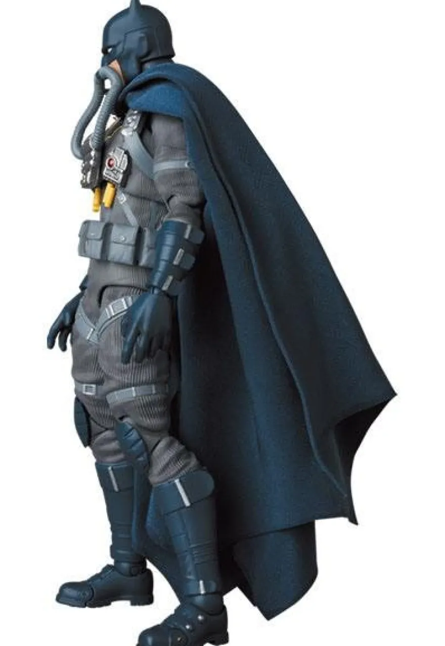 Batman Hush MAF EX Actionfigur Stealth Jumper Batman