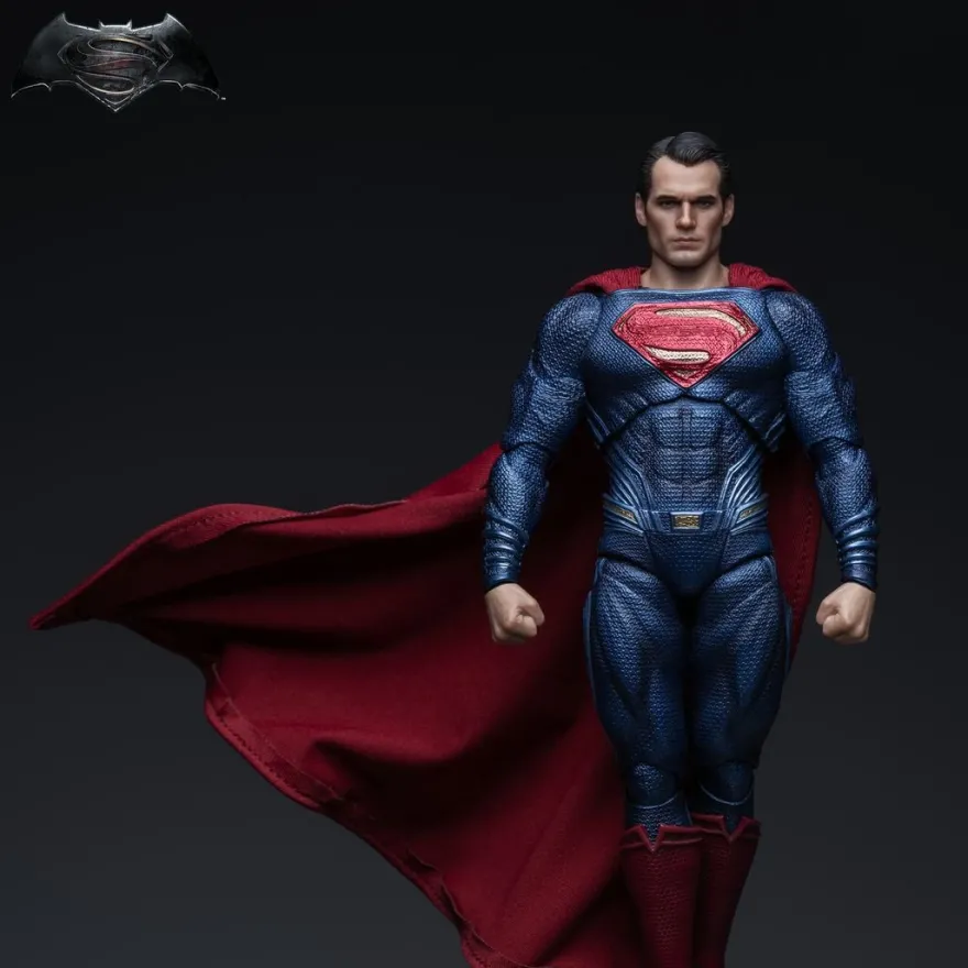 Batman v Superman: Dawn of Justice Superman 1/12 Actionfigur