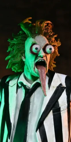 Beetlejuice Beetlejuice Actionfigur 7 Scale Ultimate Striped Suit Beetlejuice 18 cm