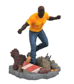 B-Ware Defenders Gallery Statue Luke Cage (Netflix TV Series) - defekte Verpackung