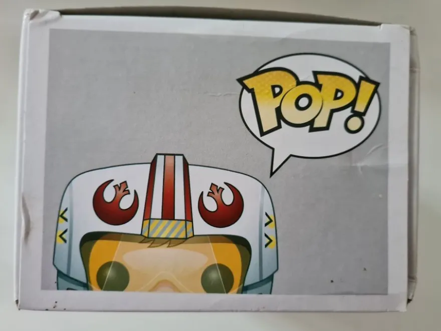 B-Ware Star Wars POP! Vinyl Wackelkopf-Figur Luke Skywalker (X-Wing Pilot) 9 cm - defekte Verpackung