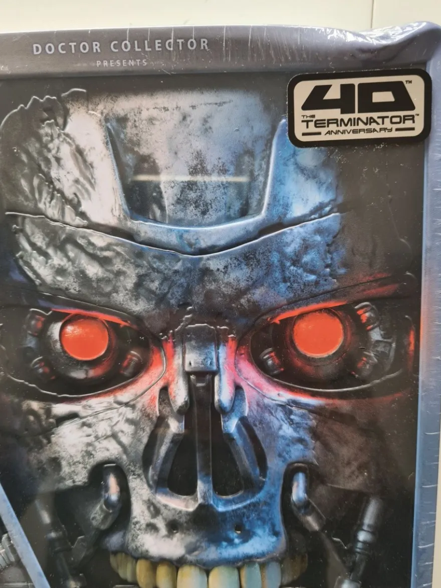 B-Ware Terminator Geschenkbox The Connor Files Kit - eingedrückte Box