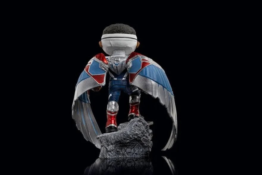 Captain America Mini Co. PVC Figur Sam Wilson 17 cm