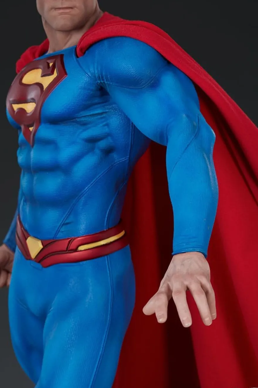DC Comics Premium Format Figur Superman 66 cm