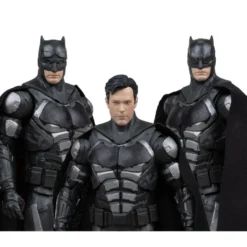 DC Multiverse Actionfigur Batman (Justice League) (Gold Label) 18 cm