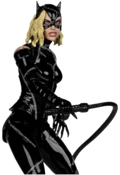 DC Multiverse Actionfigur Catwoman (Battle Damage) (Batman Returns) Deluxe Theatrical Edition 18 cm