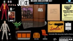 DC Multiverse Deluxe Colllector Actionfigur The Joker (Live with Murray Franklin) Limited Edition 18