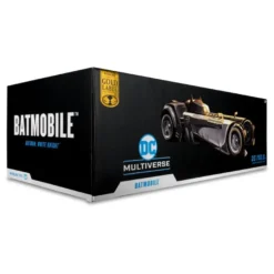 DC Multiverse Fahrzeug White Knight Batmobile (Gold Label) 18 cm