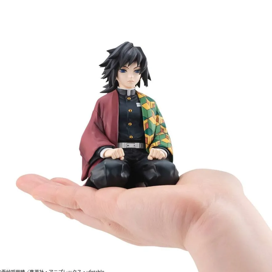 Demon Slayer Kimetsu no Yaiba G.E.M. Statue Shinobu Giyu (Palm Size Edition) Deluxe