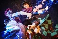 Demon Slayer: Kimetsu no Yaiba PVC Figur Tanjiro Kamado & Giyu Tomioka & Akaza 13 cm