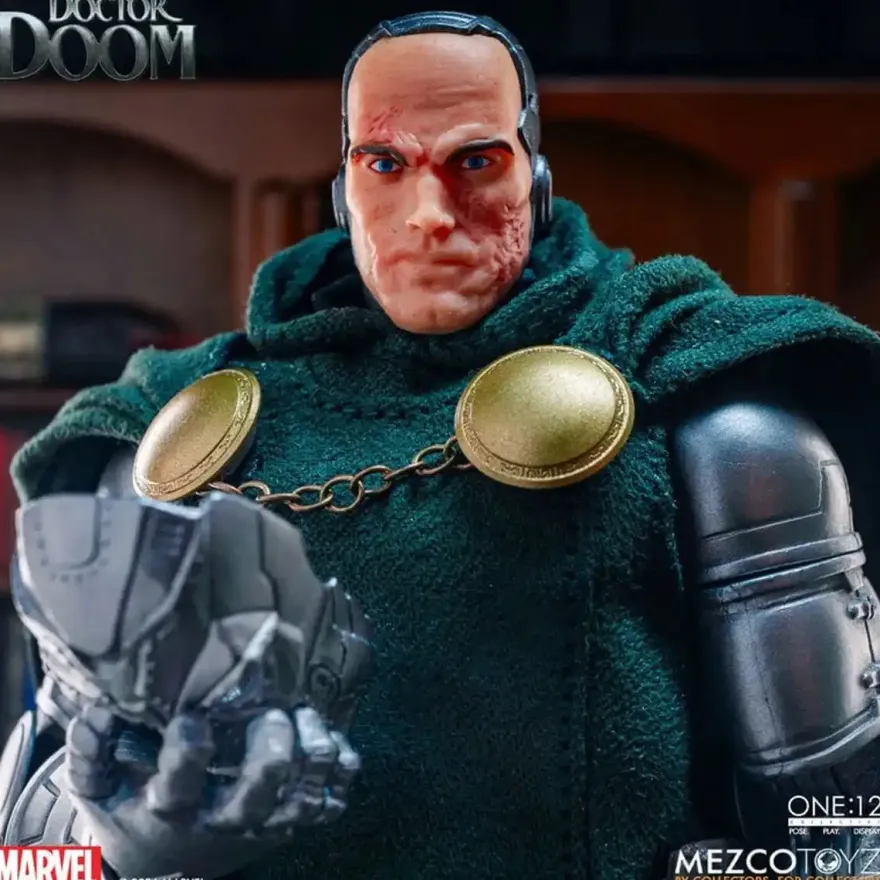 Doctor Doom One:12 Collective Actionfigur - ReRun