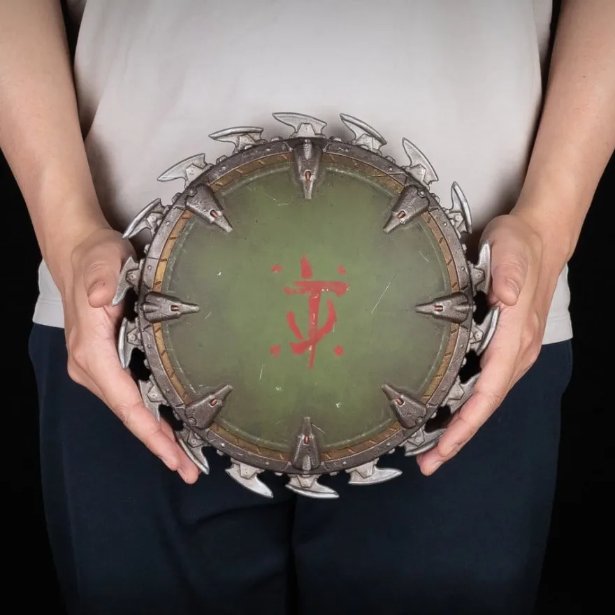 Doom: The Dark Ages Wand-Skulptur Shield Saw 25 x 25 cm