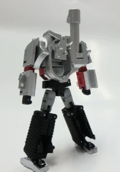 DX-9 War in Pocket X13 Mightron