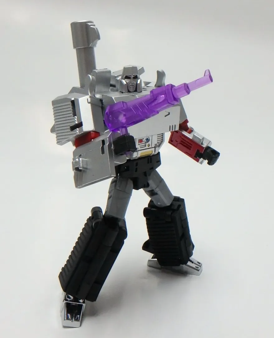 DX-9 War in Pocket X13 Mightron