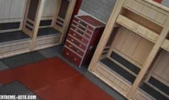 Extreme Sets Supreme Locker Room Pop-Up Diorama 1/12