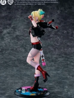 Harley Quinn Suicide Squad Isekai 1/7 Statue