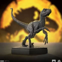 Jurassic World Icons Statue Velociraptor Blue