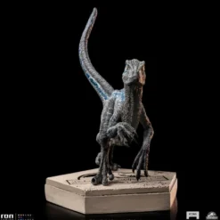 Jurassic World Icons Statue Velociraptor Blue