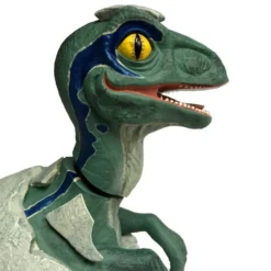 Jurassic World Premium Motion Statue Blue Raptor Hatchling