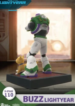 Lightyear D-Stage Diorama Buzz Lightyear