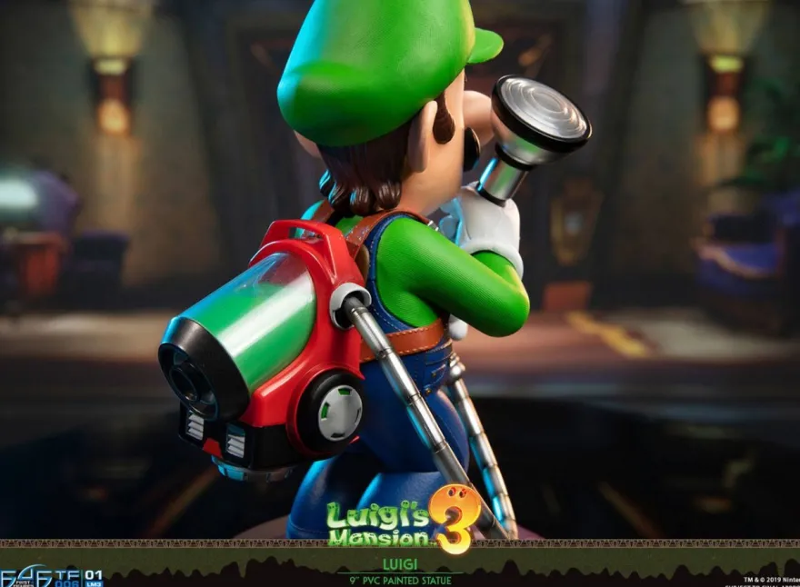 Luigi's Mansion 3 Statue Luigi