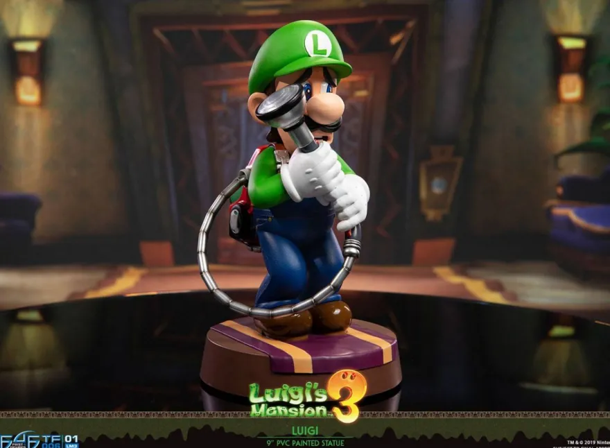 Luigi's Mansion 3 Statue Luigi