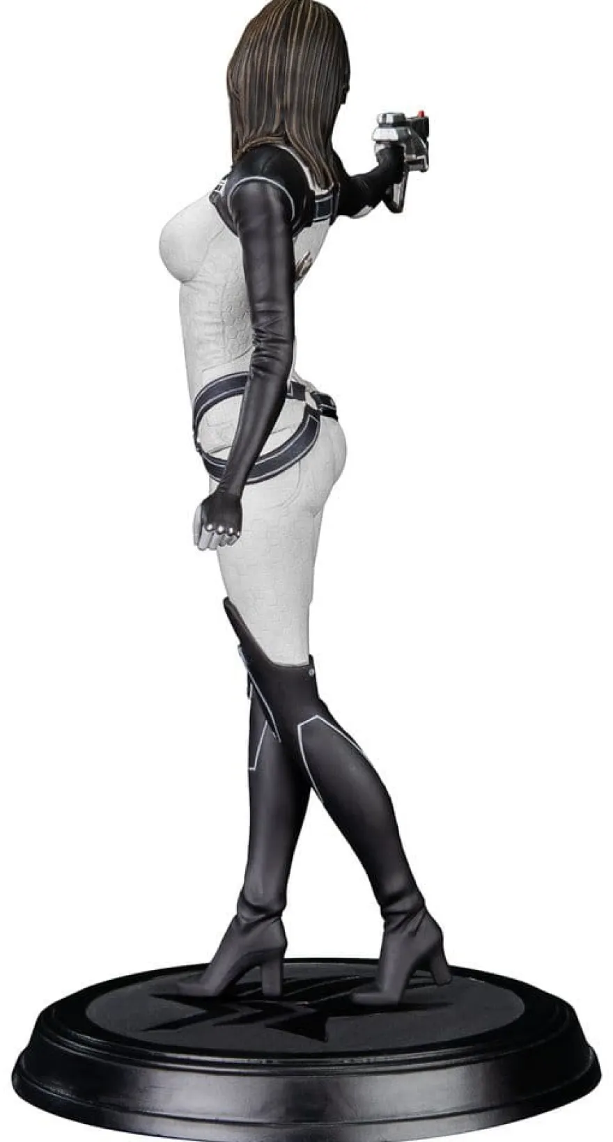 Mass Effect PVC Figur Miranda Lawson 22 cm