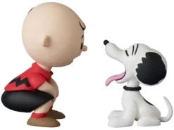 Peanuts UDF Series 20 Minifigur Halloween Patty 9 cm