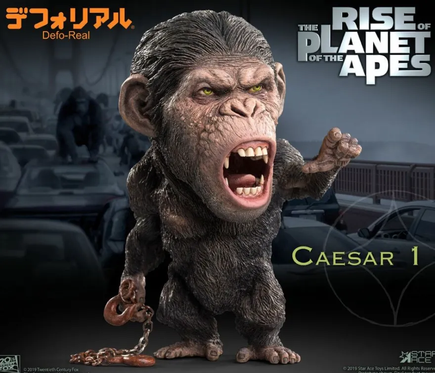 Planet der Affen: Prevolution Defo-Real Series Soft Vinyl Statue Caesar (Chain Version)