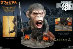Planet der Affen: Prevolution Defo-Real Series Soft Vinyl Statue Caesar (Spear Version) Deluxe