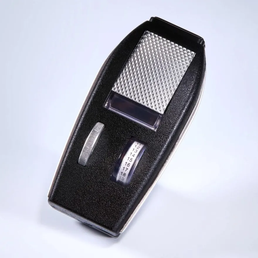 Raumschiff Enterprise Replik 1/1 Phaser Type-2