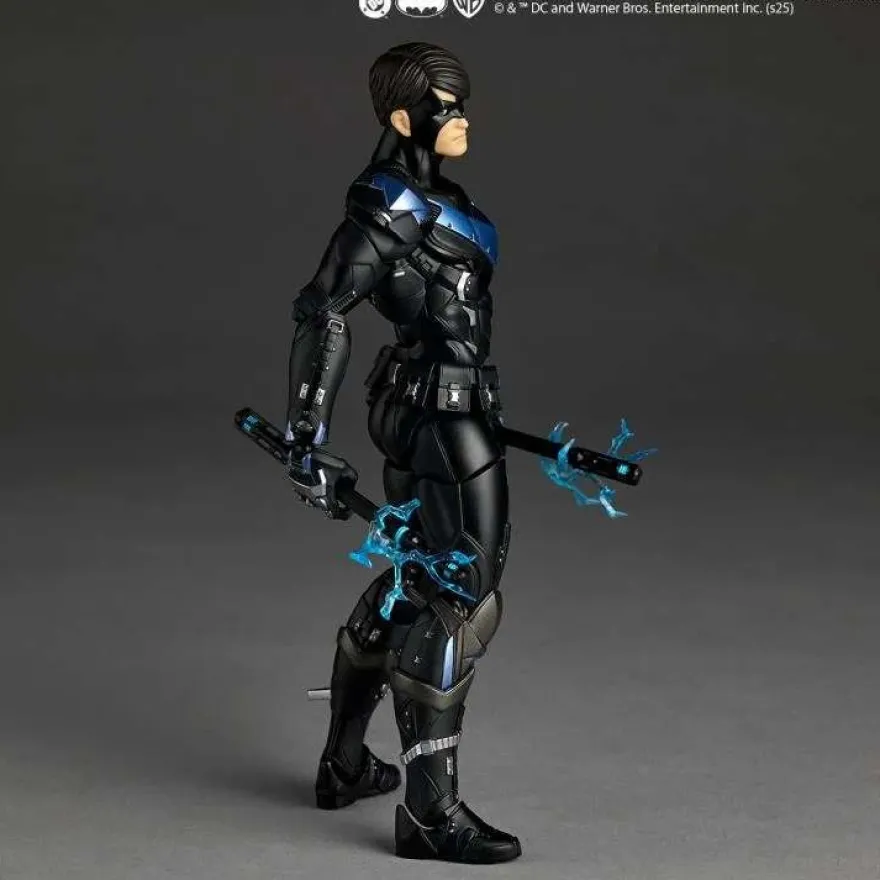 Revoltech A.Y. Dc Nightwing Actionfigur