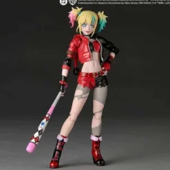 Revoltech A. Y. Harley Quinn Suicide Squad Isekai Version