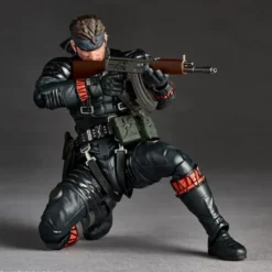 Revoltech A.Y. Metal Gear Solid Delta Naked Snake Sneaking Suit Ver. Actionfigur