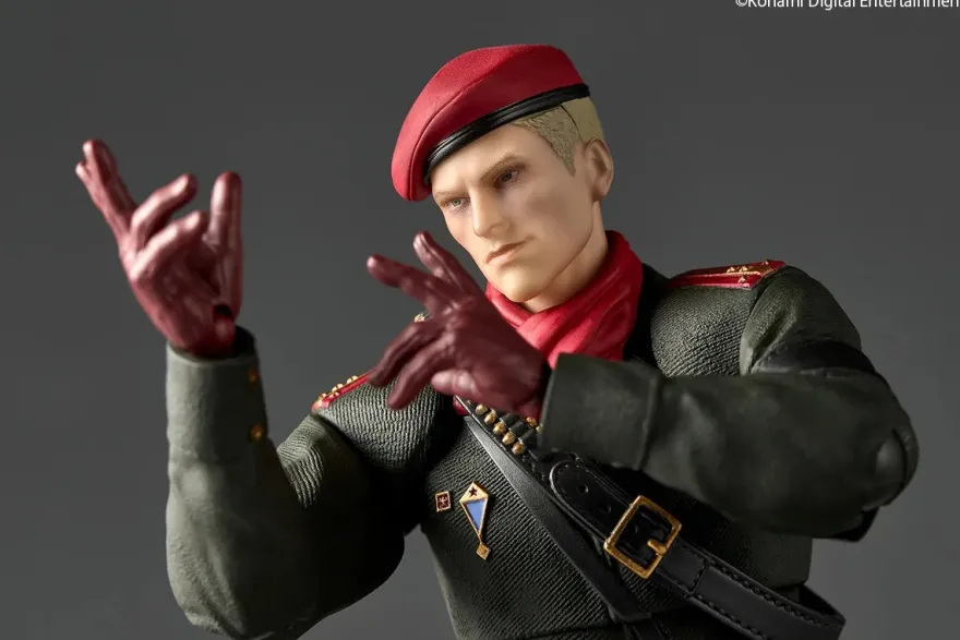 Revoltech A.Y. Metal Gear Solid Delta Snake Eater Ocelot Actionfigur
