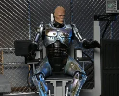 RoboCop Actionfigur Ultimate Battle Damaged RoboCop with Chair