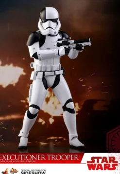 Star Wars Movie Masterpiece Actionfigur 1/6 First Order Executioner Trooper (Ep VIII) Exclusive