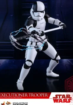 Star Wars Movie Masterpiece Actionfigur 1/6 First Order Executioner Trooper (Ep VIII) Exclusive