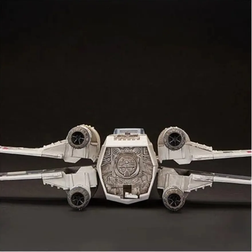 Star Wars The Vintage Collection Luke Skywalker Red 5 X-Wing Fighter