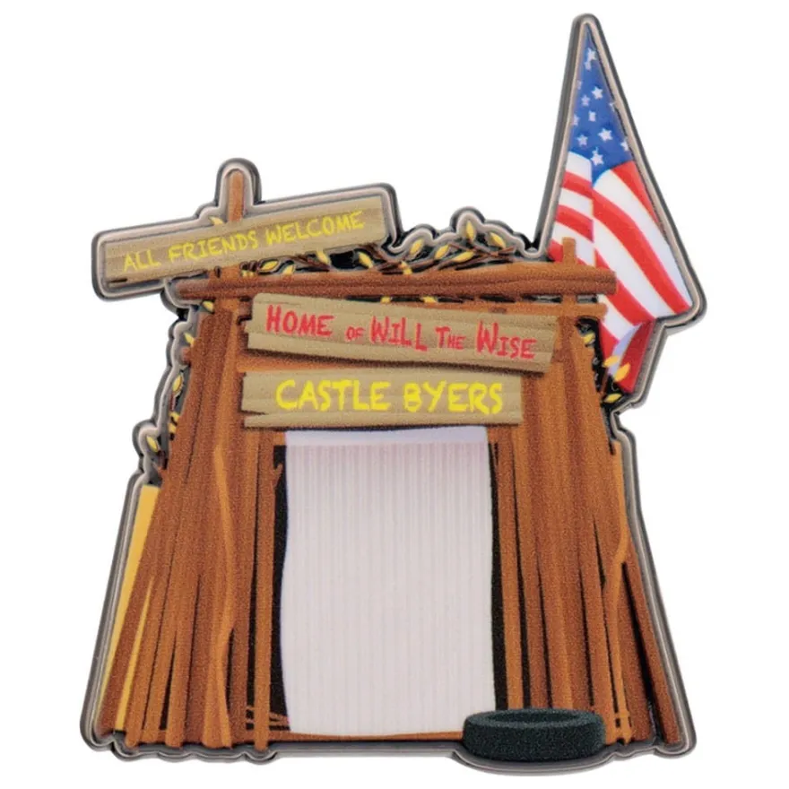 Stranger Things Ansteck-Pin Castle Byers Limited Edition