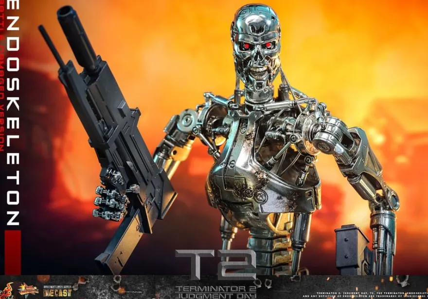 Terminator 2 Movie Masterpiece Actionfigur 1/6 Endoskelett (Battle Damaged Version) 31 cm