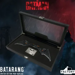 The Batman Replik 1/1 Batarang (Limited Edition)