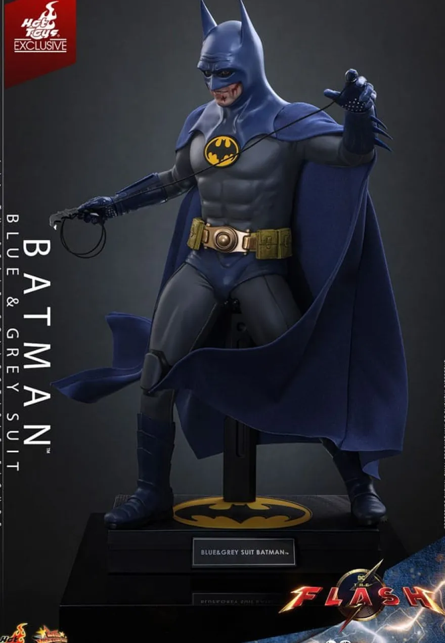 The Flash Movie Masterpiece Actionfigur 1/6 Batman (Blue & Grey Suit) Limited Edition Hot Toys Excl.