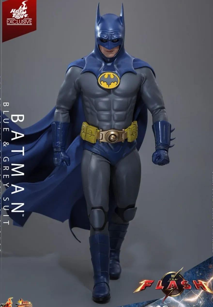 The Flash Movie Masterpiece Actionfigur 1/6 Batman (Blue & Grey Suit) Limited Edition Hot Toys Excl.